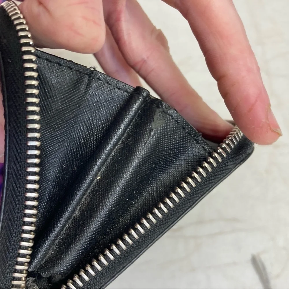 Michael Kors signature mk zipper clutch wristlet wallet